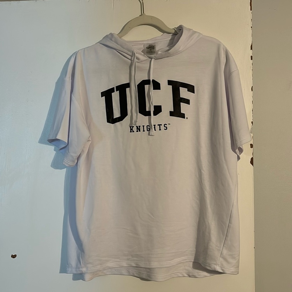 NWOT short sleeve UCF t-shirt hoodie